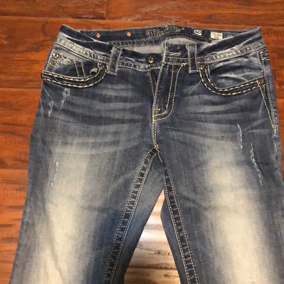 Jeans - Picture 4 of 5